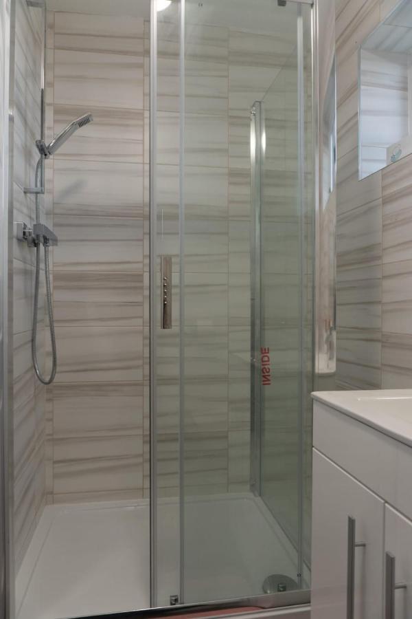 Gorgeous Ground Floor Apartment + Free Parking Manchester Zewnętrze zdjęcie